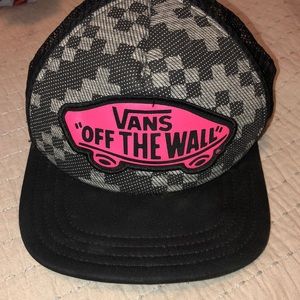 Vans “off the wall” SnapBack!